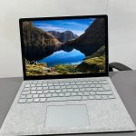 Microsoft Surface Laptop 2 (Intel Core i5, 8GB RAM, 256GB)